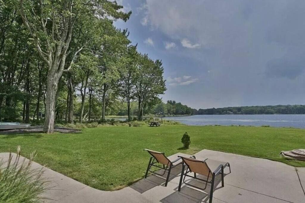 Hideaway - Lakehouse/Spa/Dock/ Pocono Summit Exterior photo