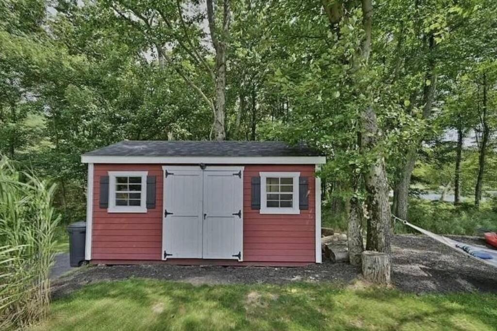 Hideaway - Lakehouse/Spa/Dock/ Pocono Summit Exterior photo
